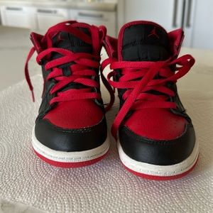 Black and Red Nike Jordans - 13c